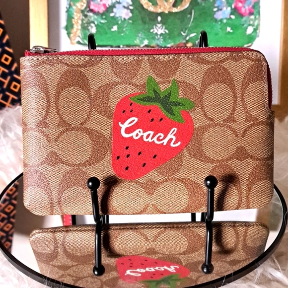 Coach NWTs Corner Zip Strawberry Wristlet - Picture 1 of 8